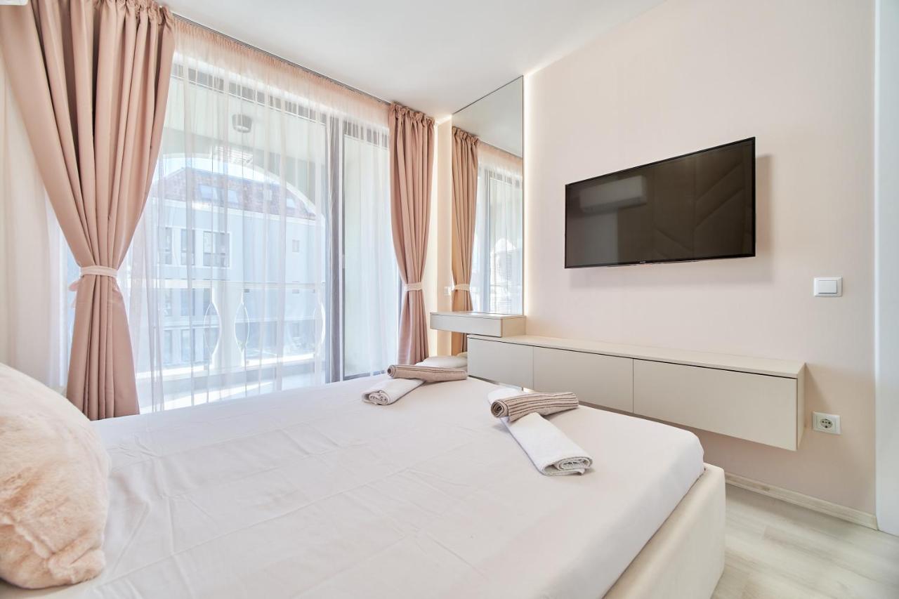 Mediterranea Complex - Luxury Apartment With Sea & Pool View! Варна Экстерьер фото